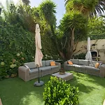 House With Cozy Garden Bbq And Free Parking