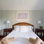 Ferienhaus House With Cozy Garden Bbq And Free Parking